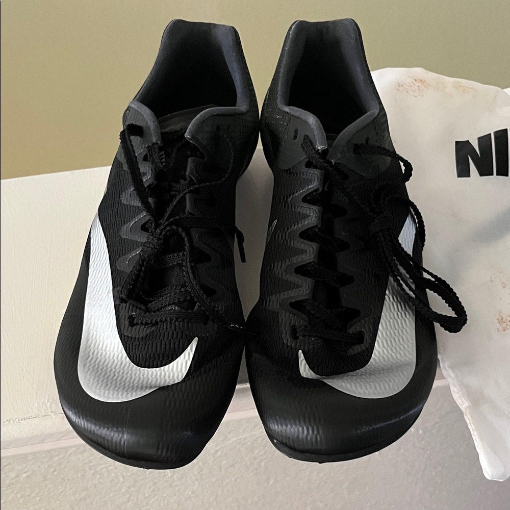 Nike Spike Shoes New